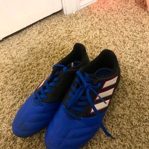 Soccer cleat first girl or boy never used